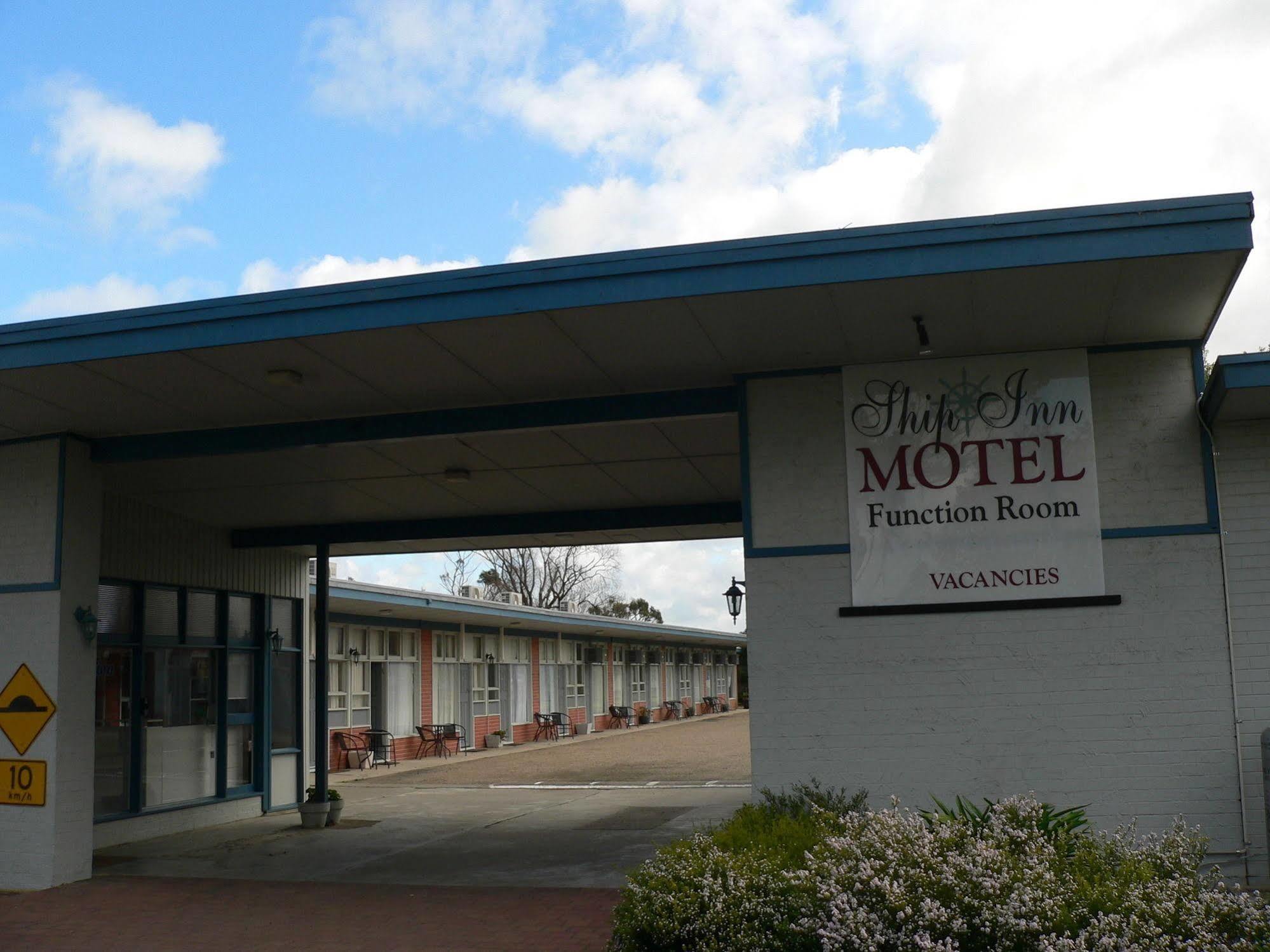 Ship Inn Motel Yarram Extérieur photo