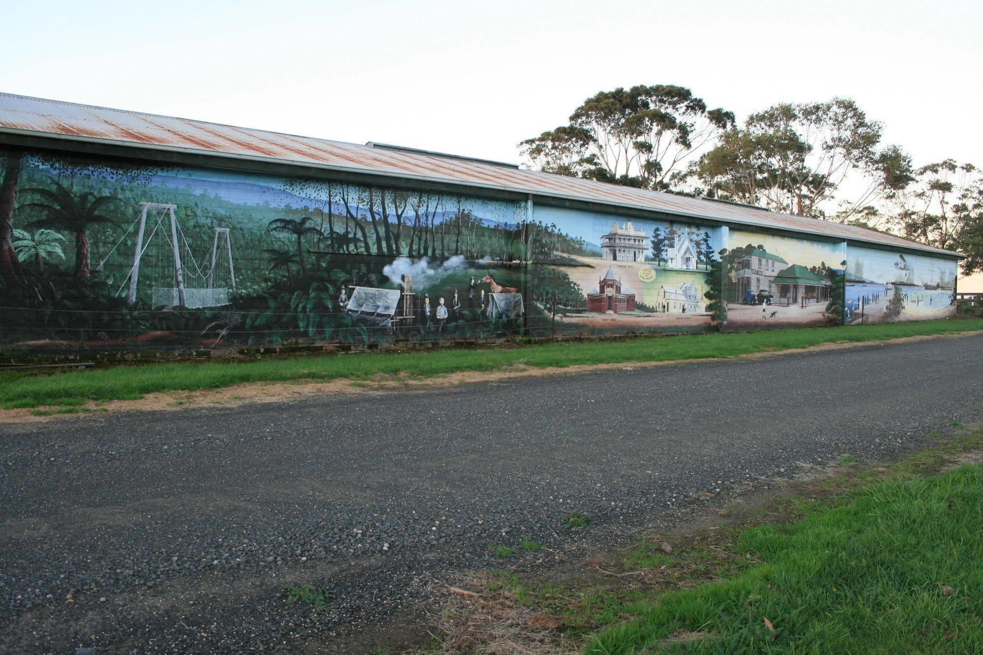 Ship Inn Motel Yarram Extérieur photo